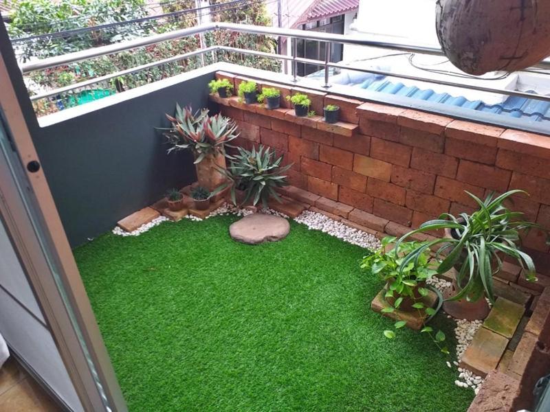 Hotel Ingmon House Chiang Mai Exterior foto