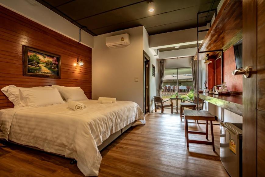 Hotel Ingmon House Chiang Mai Exterior foto