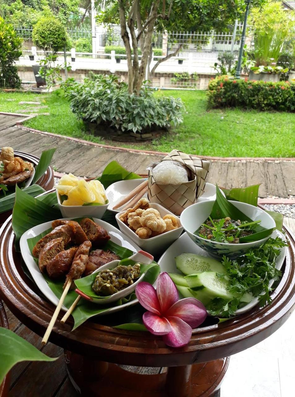 Hotel Ingmon House Chiang Mai Exterior foto