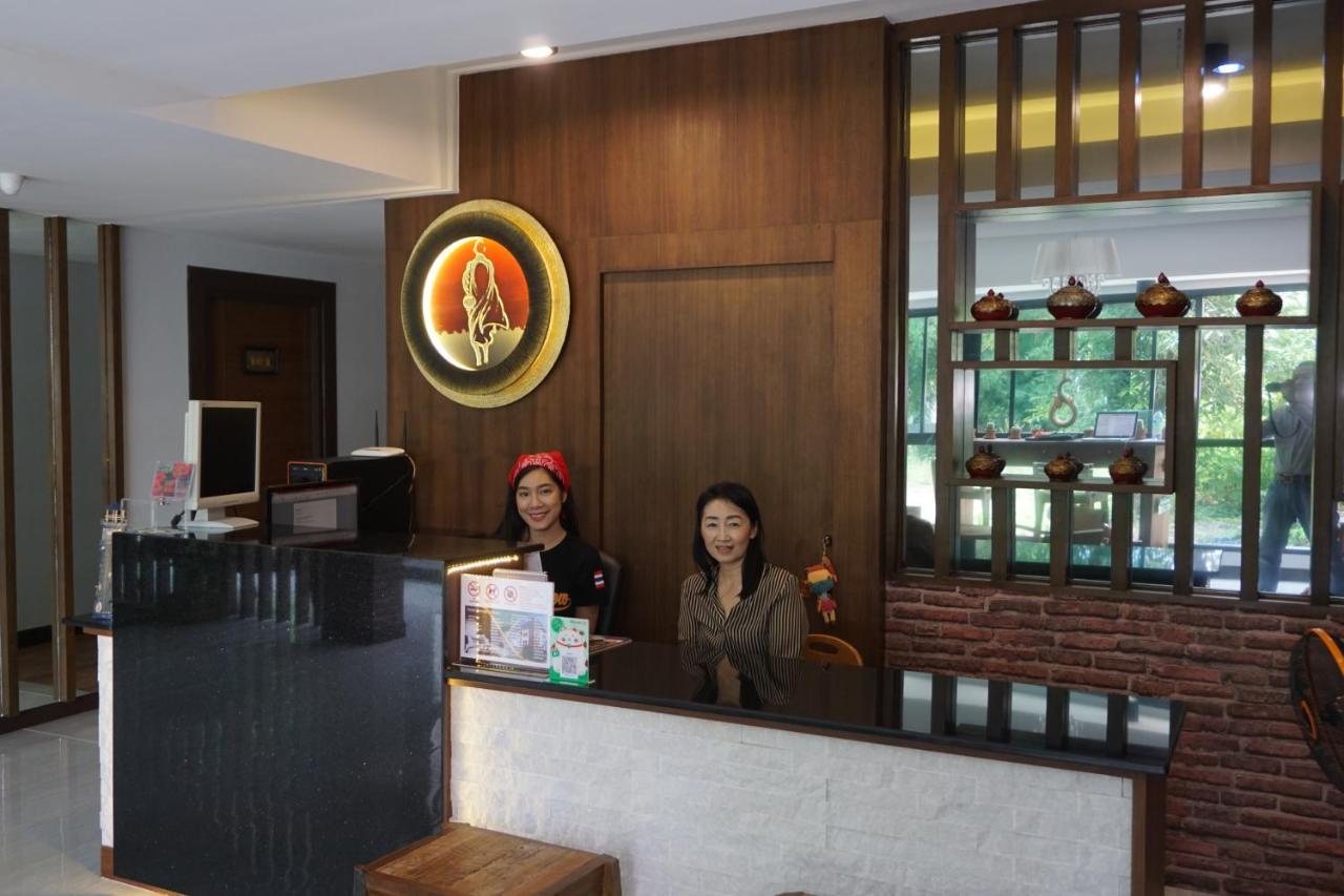 Hotel Ingmon House Chiang Mai Exterior foto